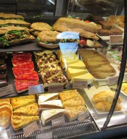 Starbucks - Széna tér