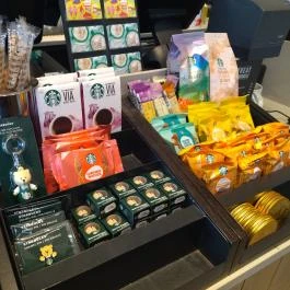 Starbucks Szervita, Budapest - Étel/ital