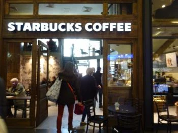 Starbucks - WestEnd City Center Budapest