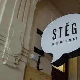 Stég - Halsütöde - Gozsdu Udvar Budapest - Külső kép