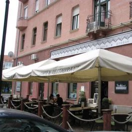 Stelázsi Kávézó, Étterem & Borbár, Budapest - Külső kép