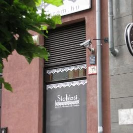 Stelázsi Kávézó, Étterem & Borbár, Budapest - Külső kép
