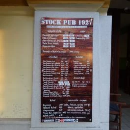 Stock Pub 1927, Szolnok - Külső kép