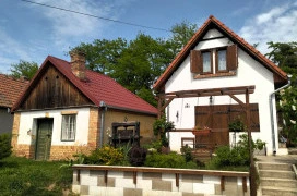 Strázsa-hegy Monor