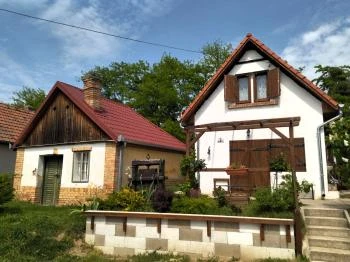 Strázsa-hegy Monor