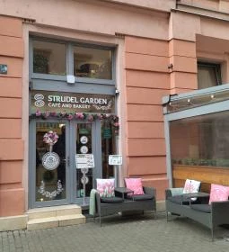 Strudel Garden Café & Bakery