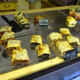 Strudel Hugó Budapest - Étel/ital