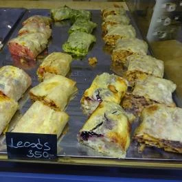 Strudel Hugó Budapest - Étel/ital