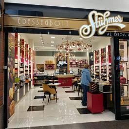 Stühmer Márkabolt - Westend Budapest - Belső