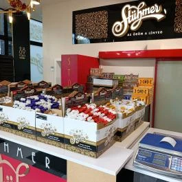 Stühmer Mintabolt, Cukrászda & Cremeria, Eger - Belső