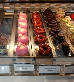 Stühmer Mintabolt, Cukrászda & Cremeria