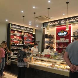 Stühmer Mintabolt & Cukrászda, Maklár - Belső