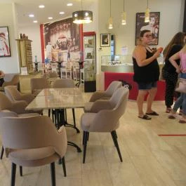 Stühmer Mintabolt & Cukrászda, Maklár - Belső