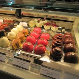 Stühmer Mintabolt & Cukrászda, Maklár - Étel/ital