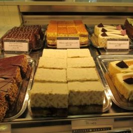 Stühmer Mintabolt & Cukrászda, Maklár - Étel/ital