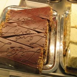 Stühmer Mintabolt & Cukrászda, Maklár - Étel/ital