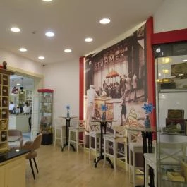 Stühmer Mintabolt & Cukrászda, Maklár - Belső