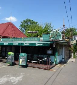 Submarine Station Étterem