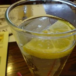 Submarine Station Étterem Budapest - Étel/ital