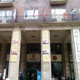 Suelto Cafe & Grill, Budapest - Külső kép