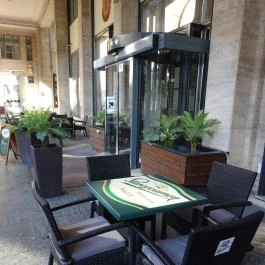 Suelto Cafe & Grill, Budapest - Külső kép