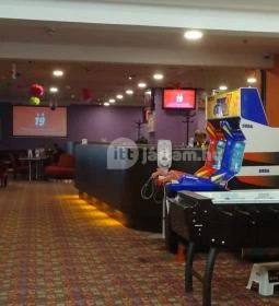 Sugár Bowling & Pub - Sugár Üzletközpont