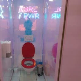 SUGAR! Shop - Paulay Ede utca, Budapest - Mosdó