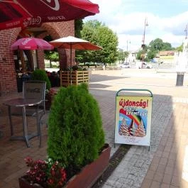 Sulyán Cukrászda (Veresegyház) Veresegyház - Külső kép