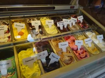 Sulyán Cukrászda (Veresegyház) Veresegyház