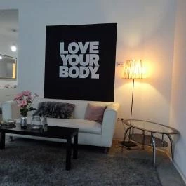 Summer Shape, Budapest - Belső