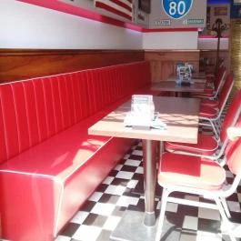 Sunny Diner Pest, Budapest - Belső