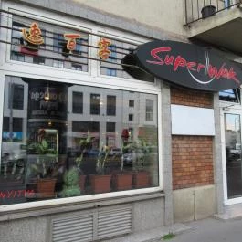 Super Wok Gyorsétterem - Váci út Budapest - Külső kép