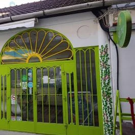 Süt a Nap Vegán Bisztró, Miskolc - Külső kép