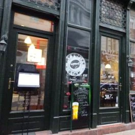 Süti, Budapest - Belső