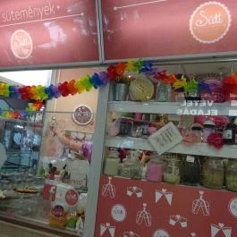Süti - Cake & Shake - Rózsakert Bevásárlóközpont Budapest - Belső