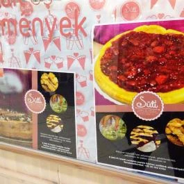 Süti - Cake & Shake - Rózsakert Bevásárlóközpont Budapest - Belső