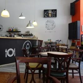 Süti Budapest - Belső