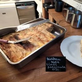 Sütierdő Budapest - Étel/ital