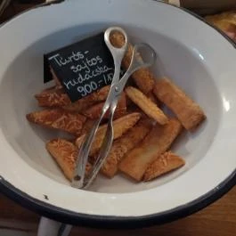 Sütierdő Budapest - Étel/ital