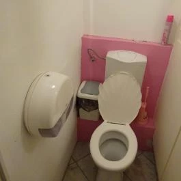 Sütit akarok! Budapest - Mosdó