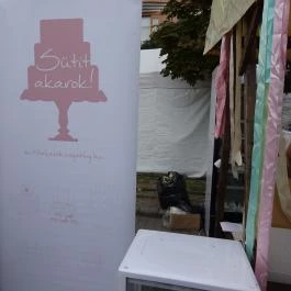 Sütit akarok! - Mini Budapest - Belső