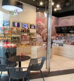 Swiss Selection - Etele Plaza