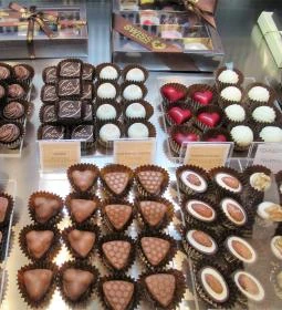 Swiss Selection - Etele Plaza