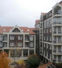 Adina Apartment Hotel 