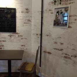 Szabad Bisztró - Új Hely Budapest - Belső