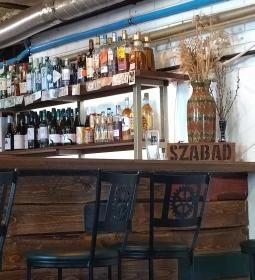 Szabad Bisztró - Új Hely