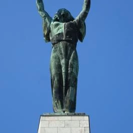 Szabadság szobor Budapest - Egyéb