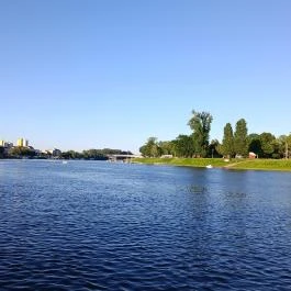 Szabadság Úszóház Szeged - Külső kép