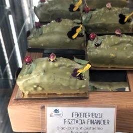 Szalon Kávézó Tata - Étel/ital