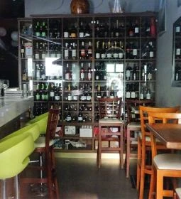 Szalonspicc Borbár & Kávézó